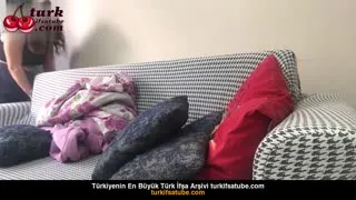 Zehra Karalı ifşa youtube Oturma odasını temizledi