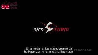 Sasha ve Nicole Çok pis bir videosu anal sex ve ağıza işeme Altyazılı Porno