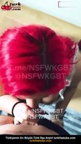 Kızıl Porno Red Mia sakso çekip koca kalçasıyla yüze oturdu