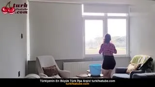 Zeynep Tümbek ifşa HD Bağ evi temizliği