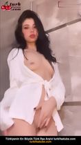 Tango Nehir ifşa Duşta ayakta dildo soktu