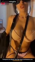 Catwoman ifşa nude 2 avuç amı var